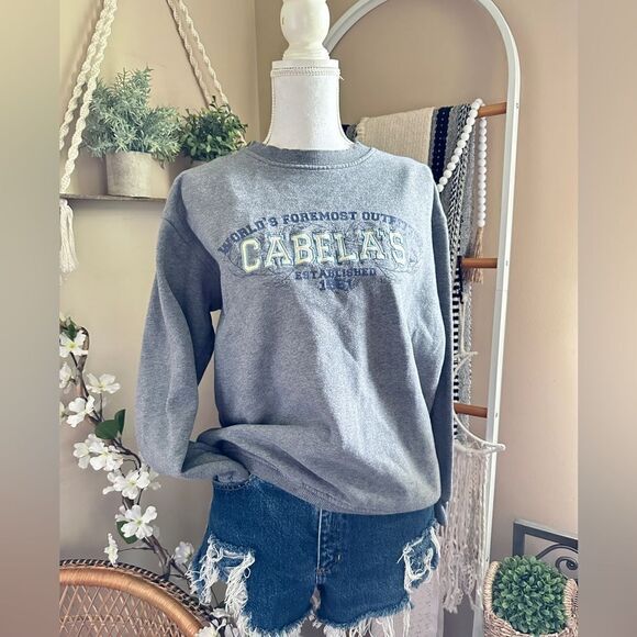Vintage Y2K Cabela’s Gorpcore Gray Crewneck Logo Sweatshirt - Picture 1 of 8